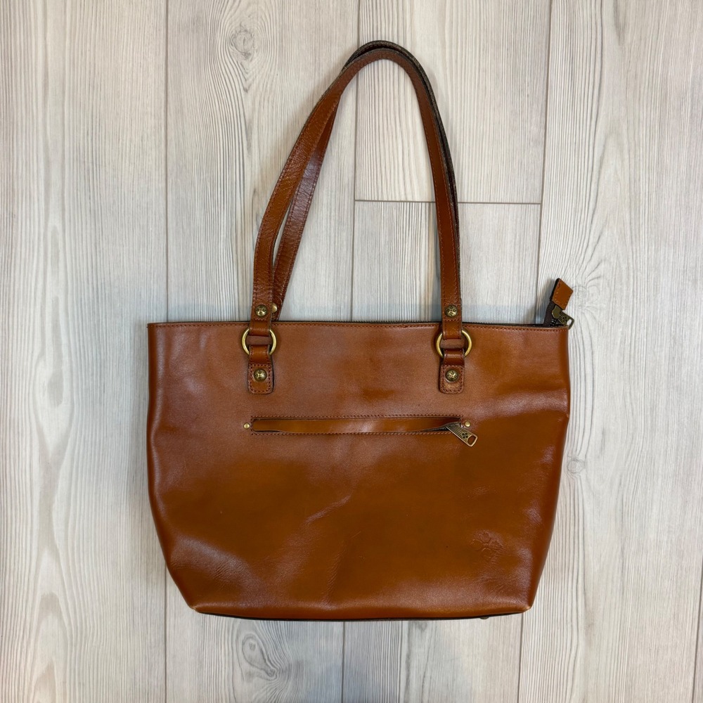 Patricia Nash Tan Leather Tote Shoulder Bag Antique Brass Hardware Zip Top